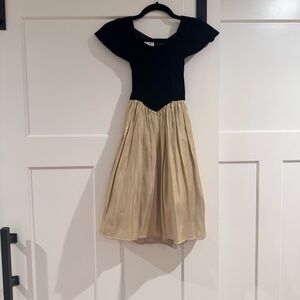 Vintage My Michelle Black and Gold Formal Kids Dress